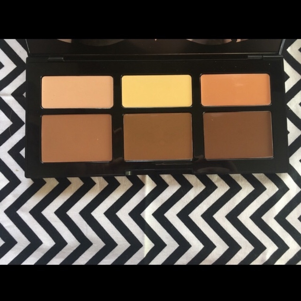 BNIB Kat Von D Creme Contour Palette - Picture 2 of 7